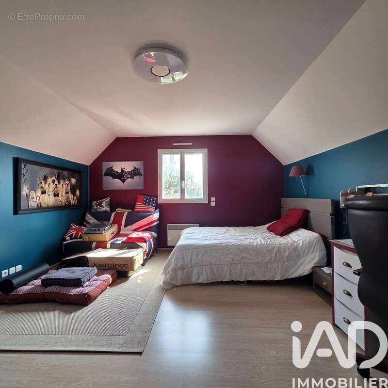 Maison 138 m² à Joue-Les-Tours  - photo 7