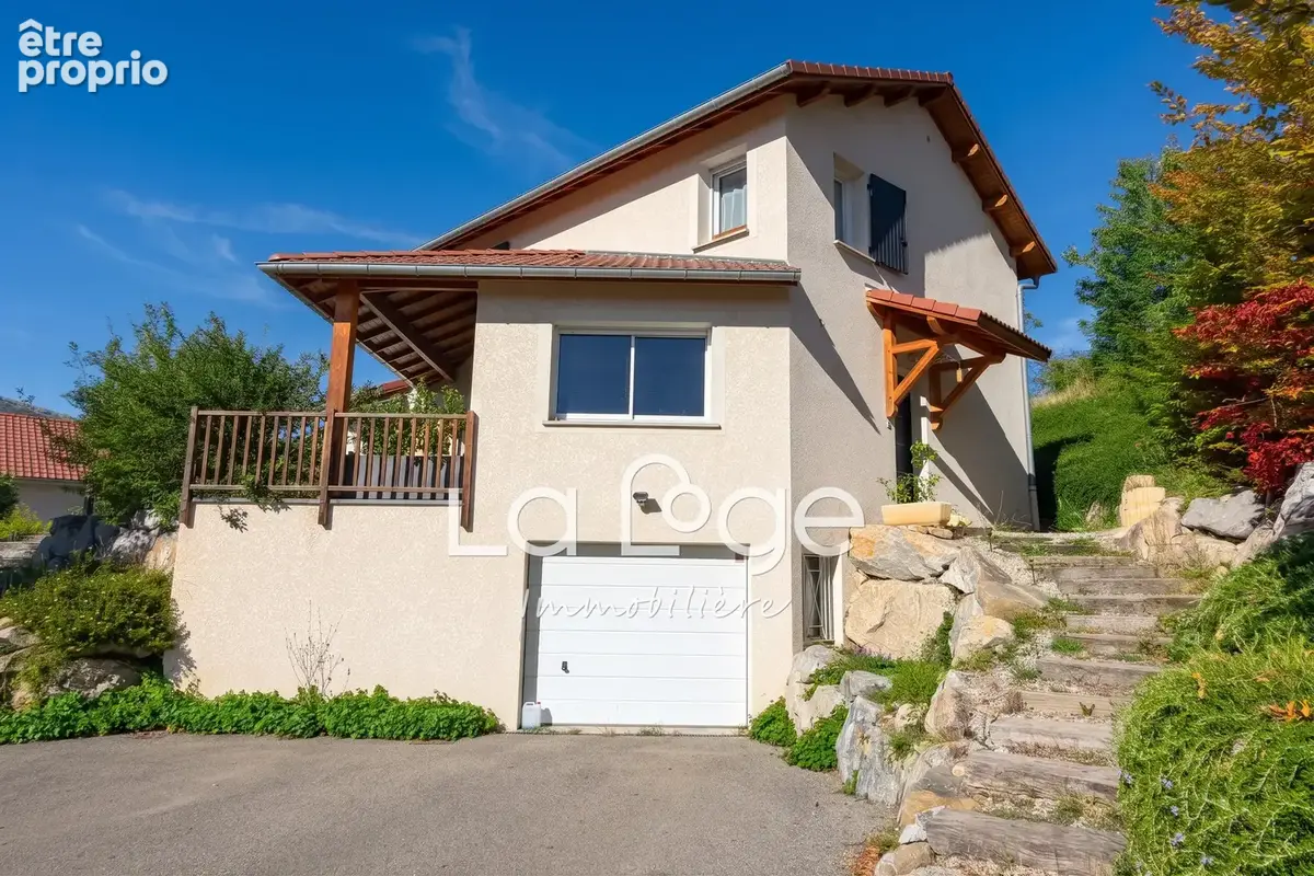 Maison 5 pièces 112 m² à vendre à La Freissinouse (05000) - photo 2
