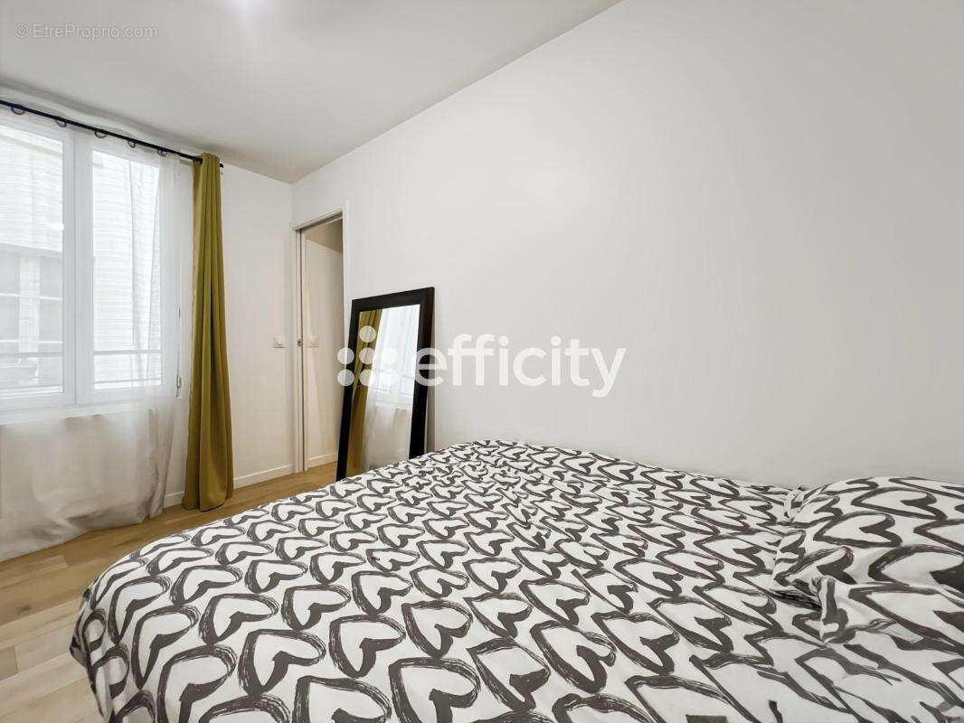 Appartement à PARIS-3E