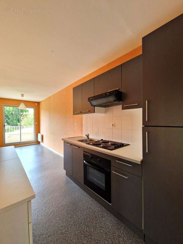 Appartement à SAINT-SEBASTIEN-SUR-LOIRE