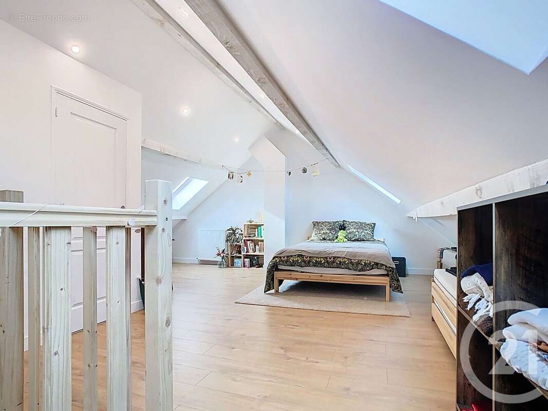 Maison à LA CHAPELLE-GAUTHIER