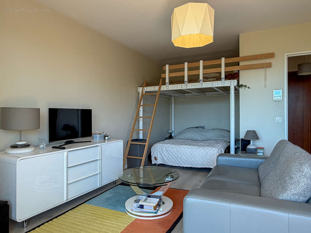 Appartement à VAUX-SUR-MER