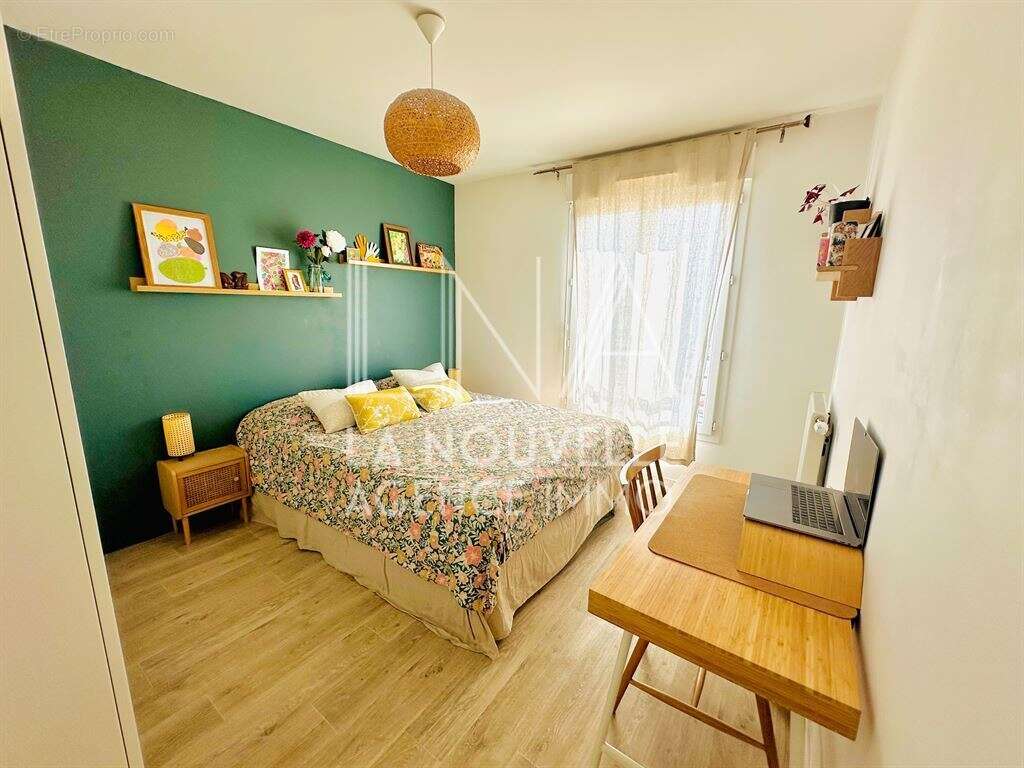 Romainville – Beau 3 pièces de 64 m² – Étage élevé – Balcon – DPE B/C - photo 4