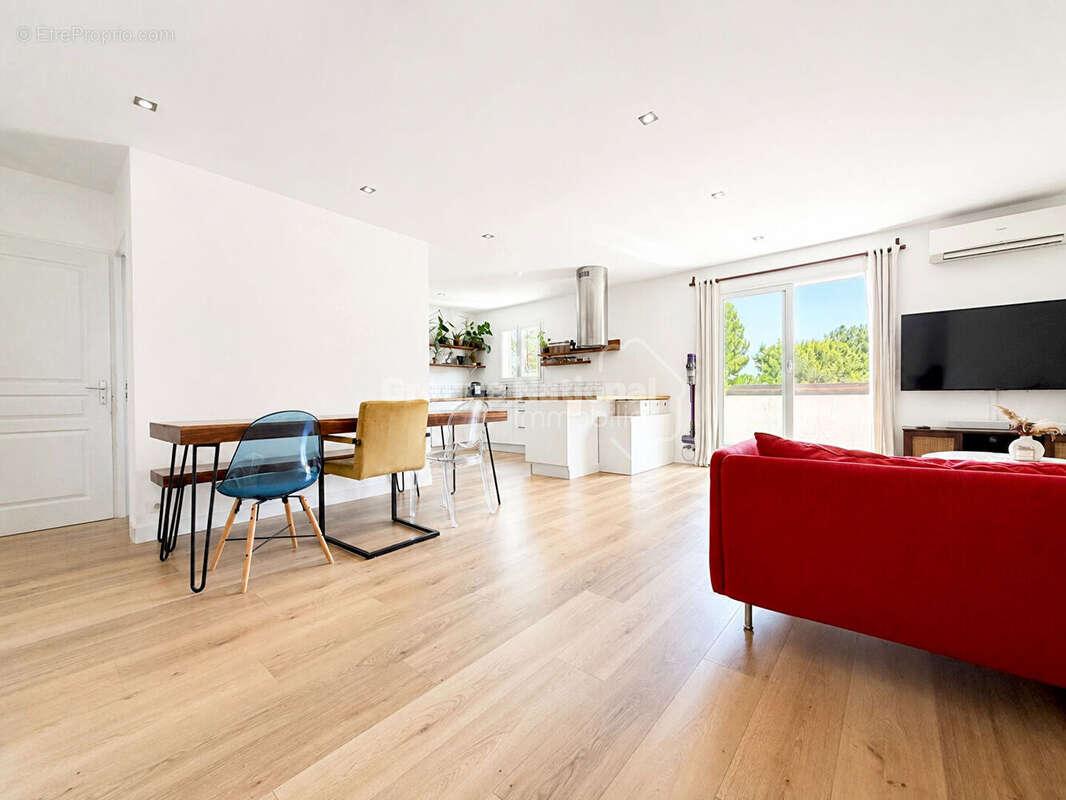 Appartement T3 avec balcon et places de parking privatives - photo 3