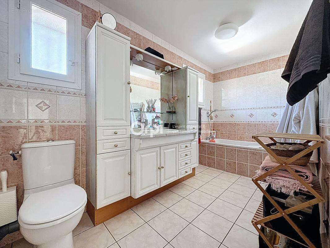 Maison à ALBERTVILLE