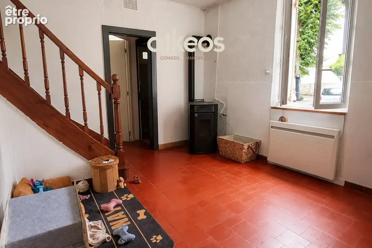Maison de caractère avec ancienne boutique  231 m2  Grange & terrasses - photo 4