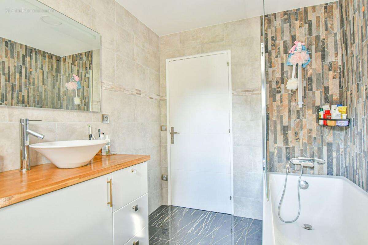 Maison à BOISSY-SAINT-LEGER