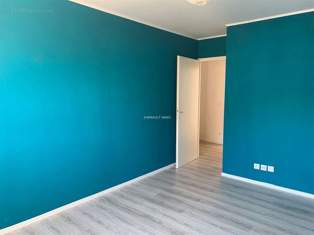 Appartement à MONTIGNY-LE-BRETONNEUX