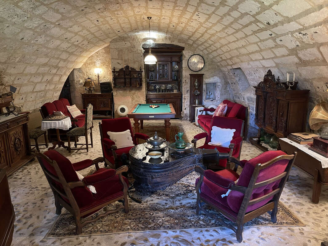 Maison à SAINT-CREPIN-D'AUBEROCHE