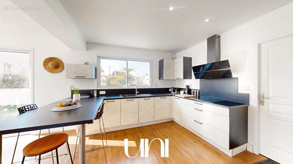 Maison à MAY-SUR-ORNE