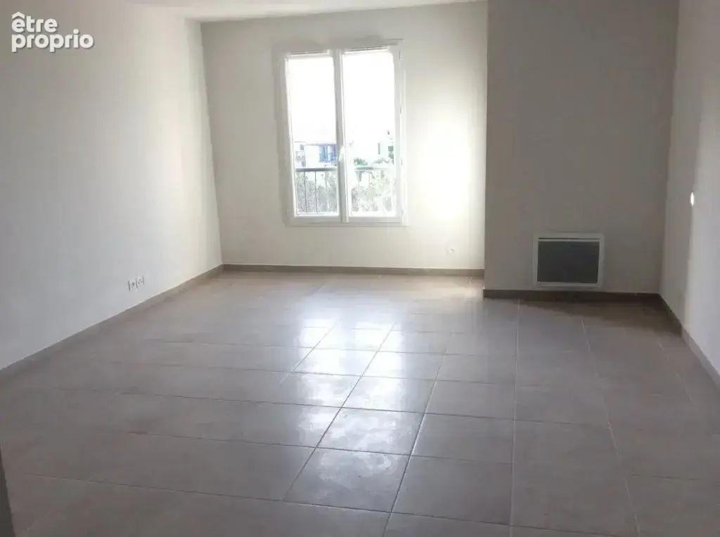 Vente Fréjus - Cais- Grand Studio Neuf - Parking - Locatif - photo 2