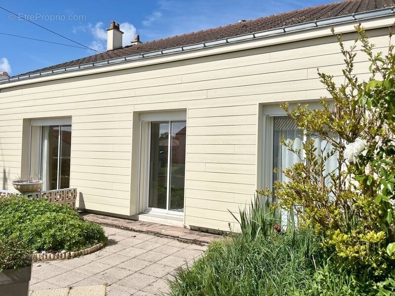 Maison à SAINT-PHILBERT-DE-GRAND-LIEU