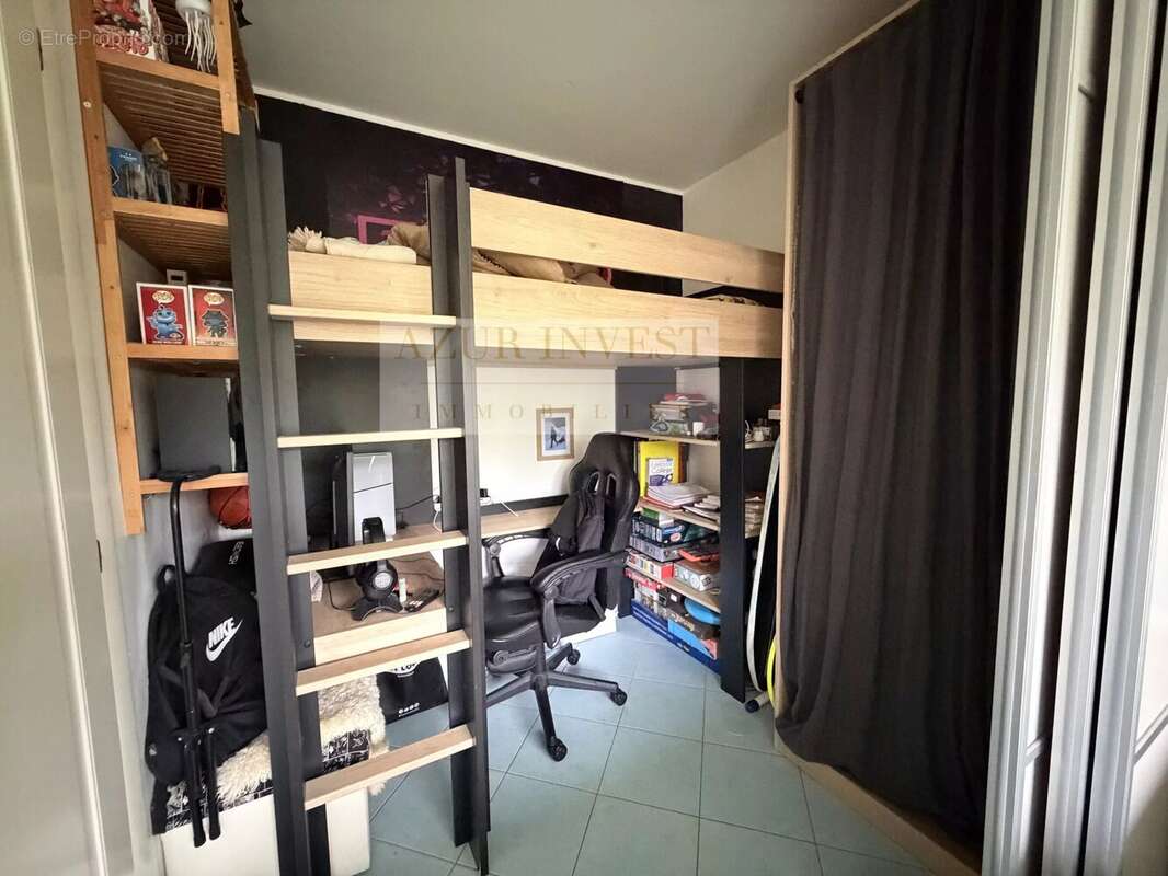 Appartement à ROQUEBRUNE-CAP-MARTIN