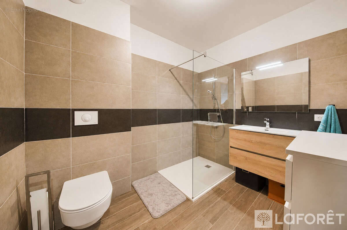 LUCCIANA - Appartement T4 de 100 m² - photo 7