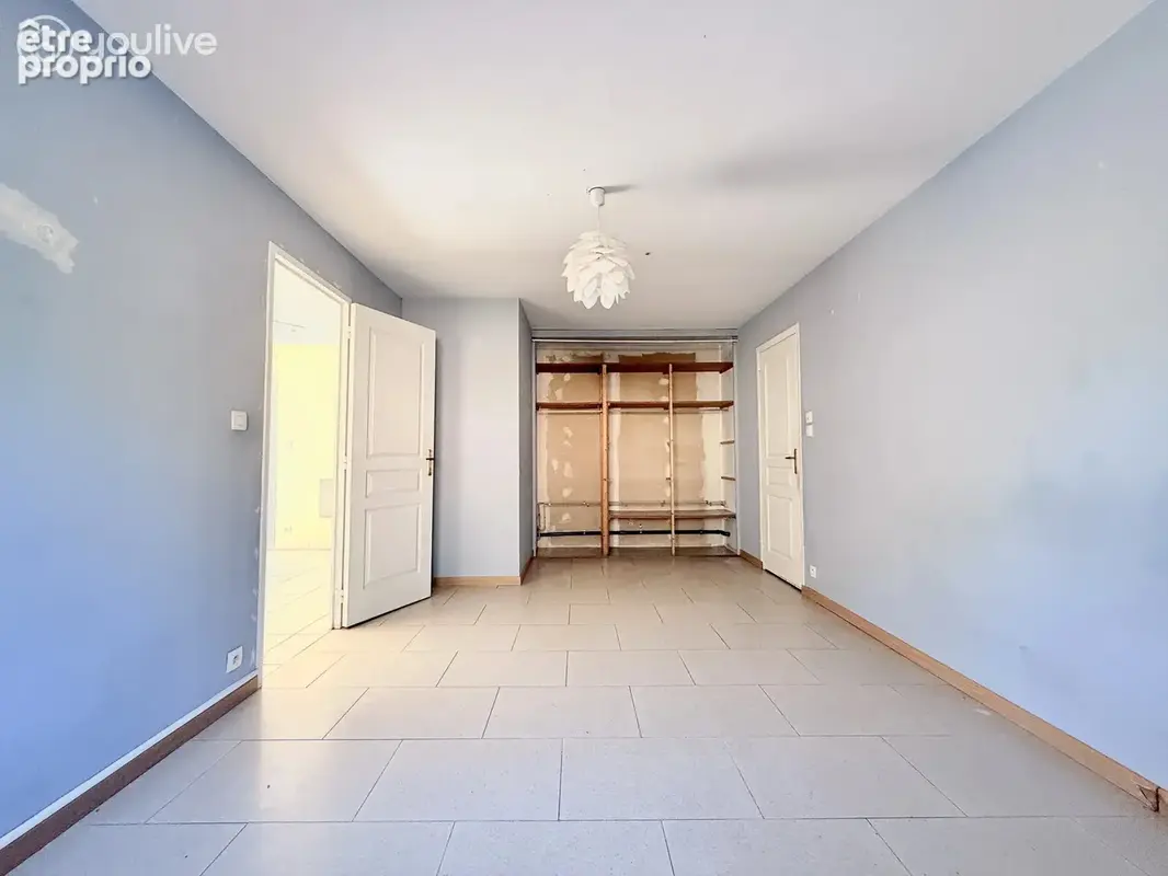 Nouveau prix - Maison 80 m², 3 chambres, cour, garage et grenier - Saint-Laurent-en-Caux - photo 8