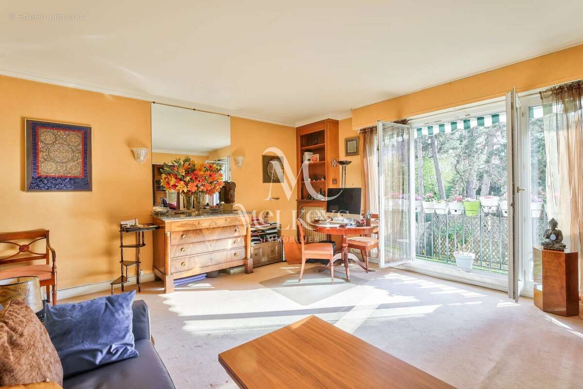 Appartement à BOULOGNE-BILLANCOURT