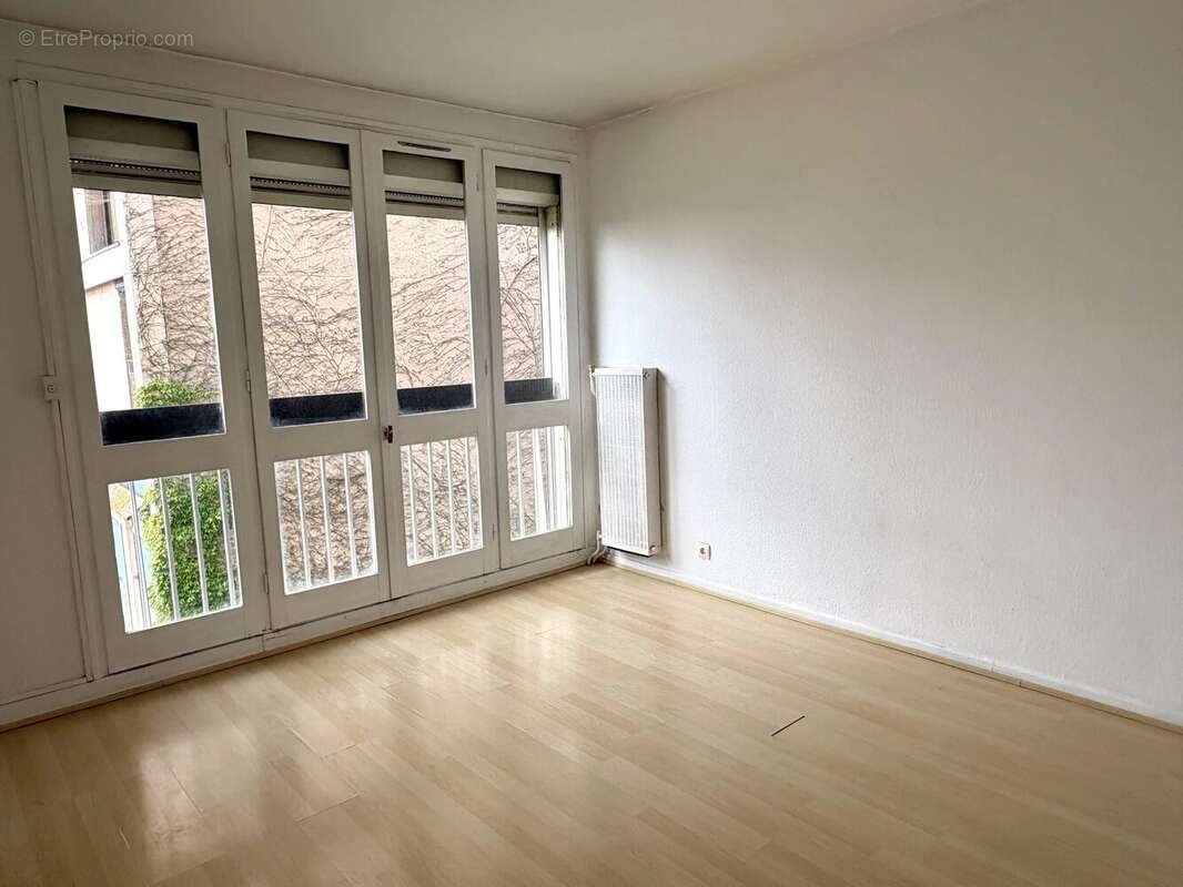 Appartement à COLOMIERS