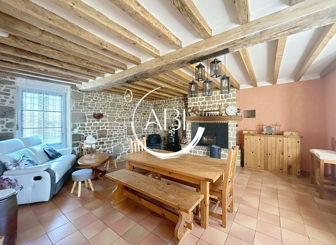 Maison à LA FERTE-MACE