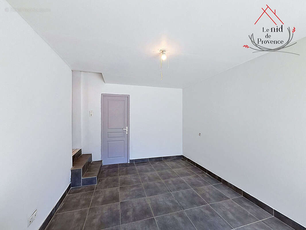 Maison de plain pied 127 m2 avec piscine à  Camaret - photo 15