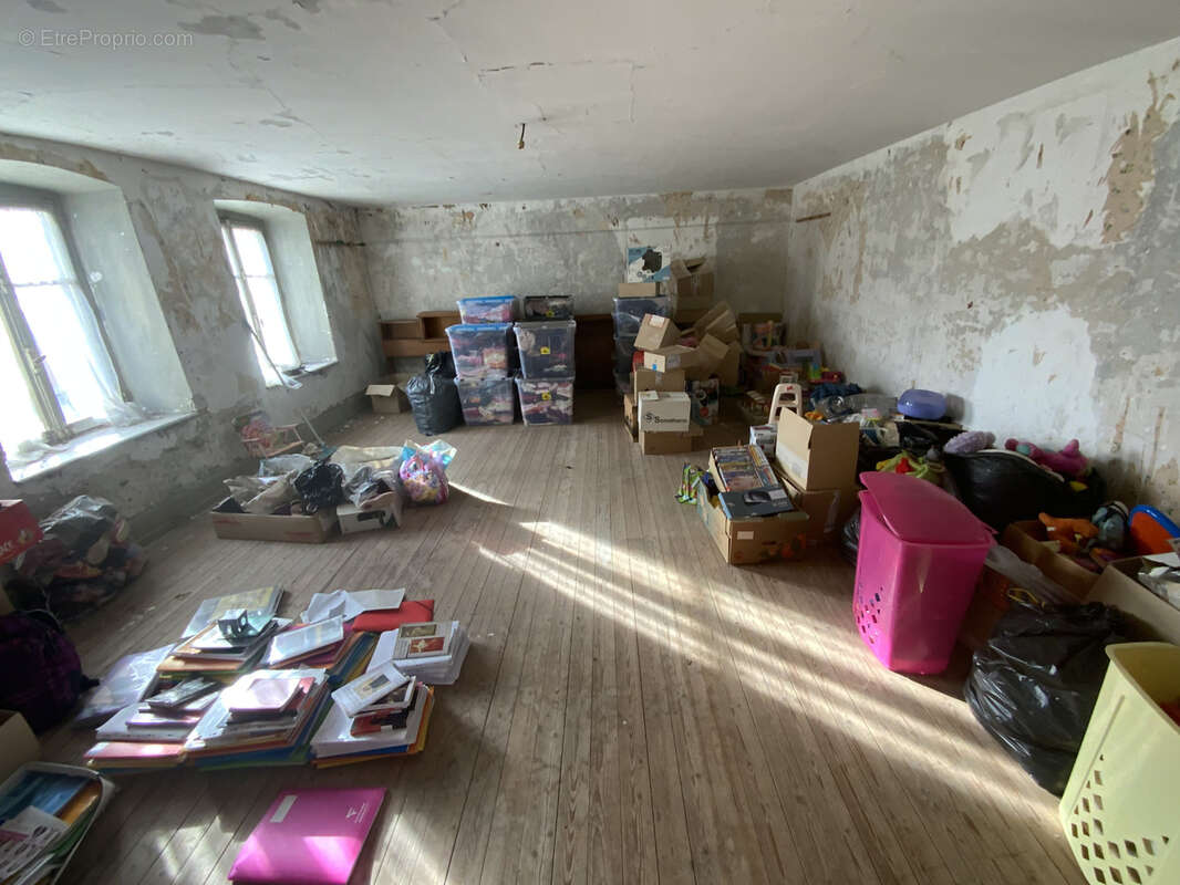 Maison à BELONCHAMP