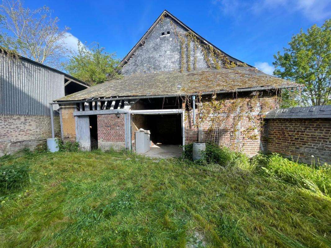 Maison à NEUFCHATEL-EN-BRAY