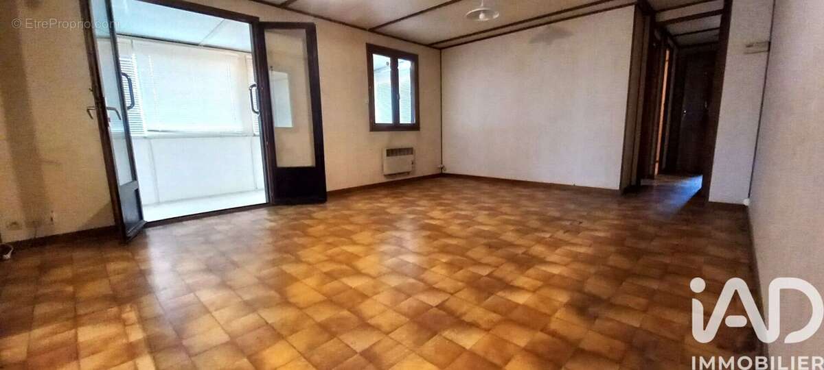 Photo 5 - Maison à BEAULIEU-SOUS-LA-ROCHE