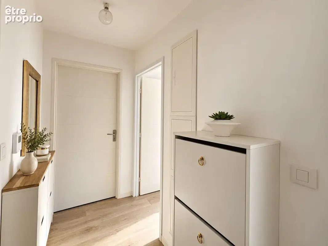 Lille wazemmes   élégant t2 avec balcon côté jardin, exposé sud-ouest - photo 4