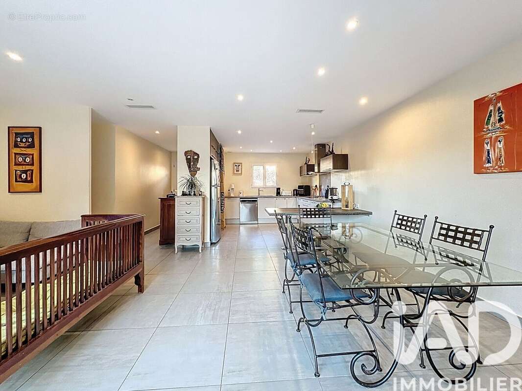 Photo 4 - Maison à OLLIOULES