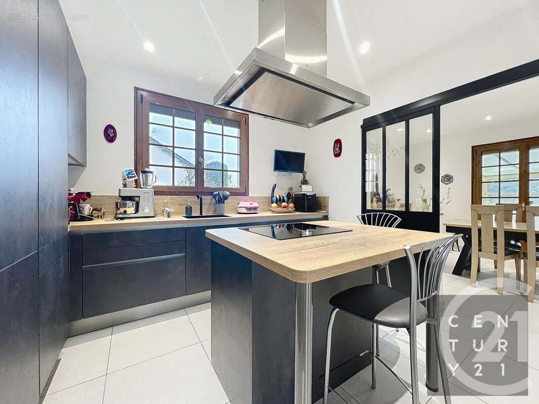 Maison à CRENEY-PRES-TROYES