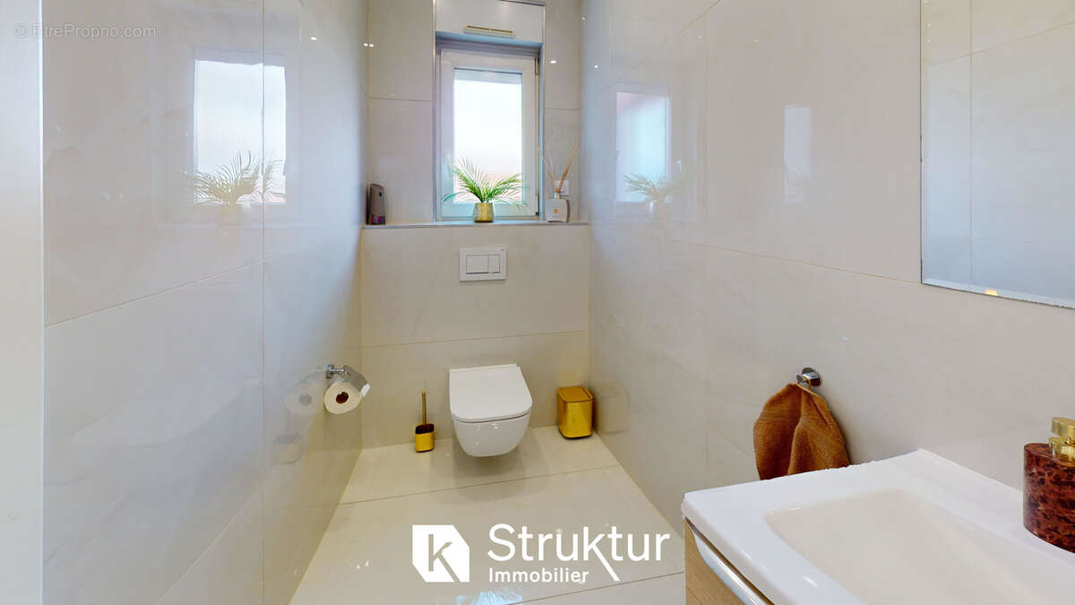Appartement à SEREMANGE-ERZANGE