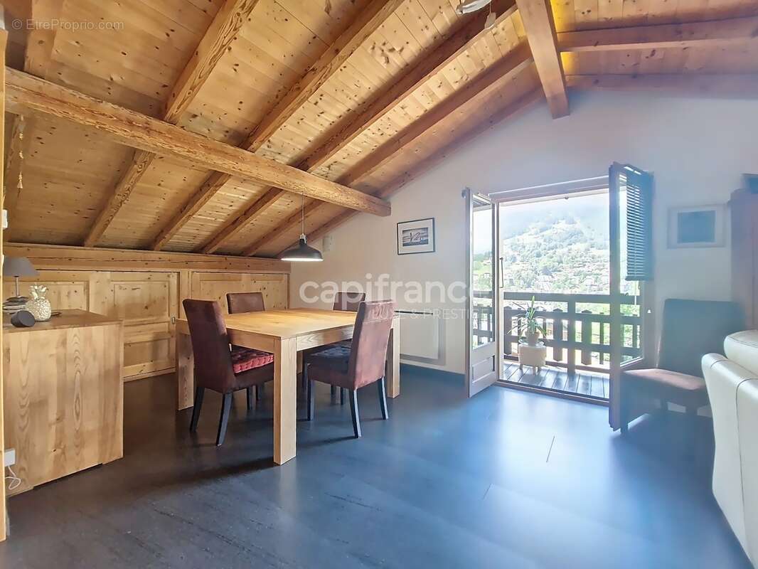 Chalet de caractère avec 3 appartements et spa, à deux pas du centre de Saint-Gervais - photo 5
