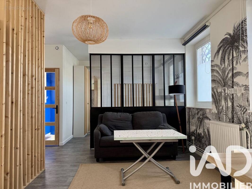 Photo 1 - Appartement à NANTERRE