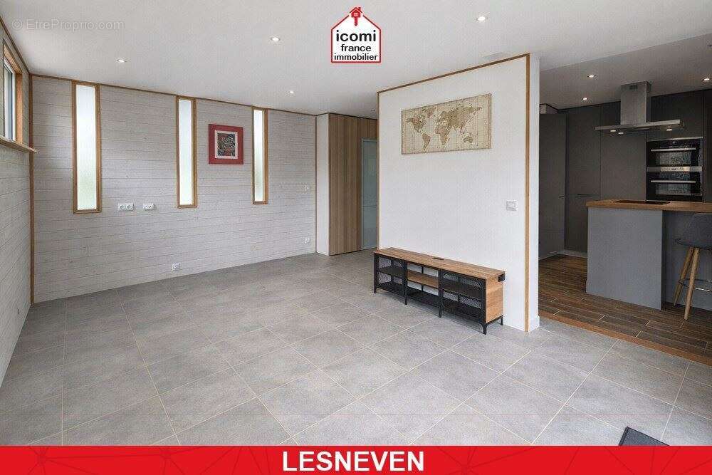Finistere - lesneven (29260) - a vendre - maison t5 avec extension recente - 700m² de terrain - piscine - garage - dpe b - non m - photo 5