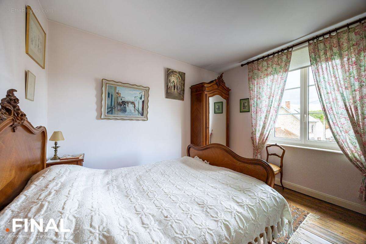 Maison à WARMERIVILLE