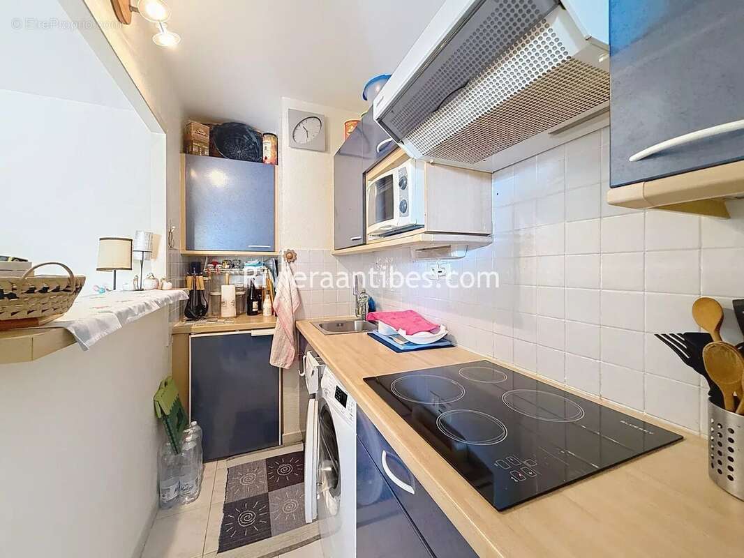 Appartement à VALLAURIS