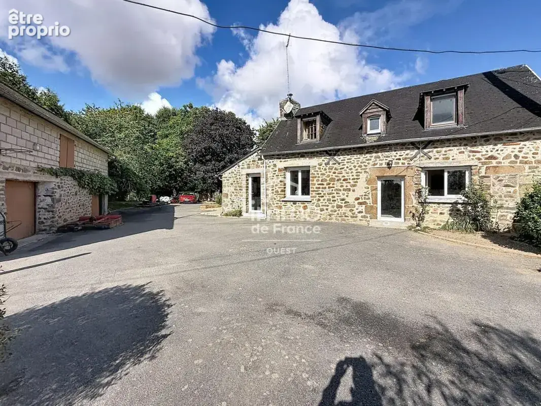 Photo Maison à Saint-Georges-Buttavent au prix de 138 100€