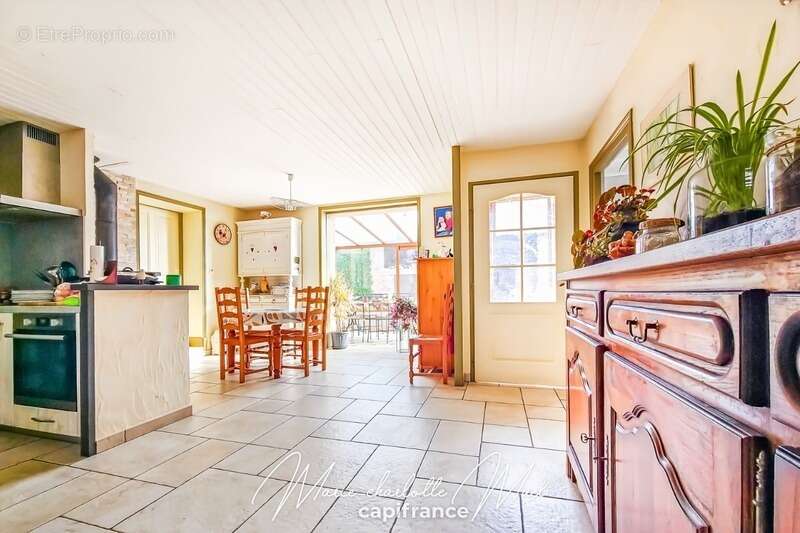 Maison à SAINT-BENIGNE