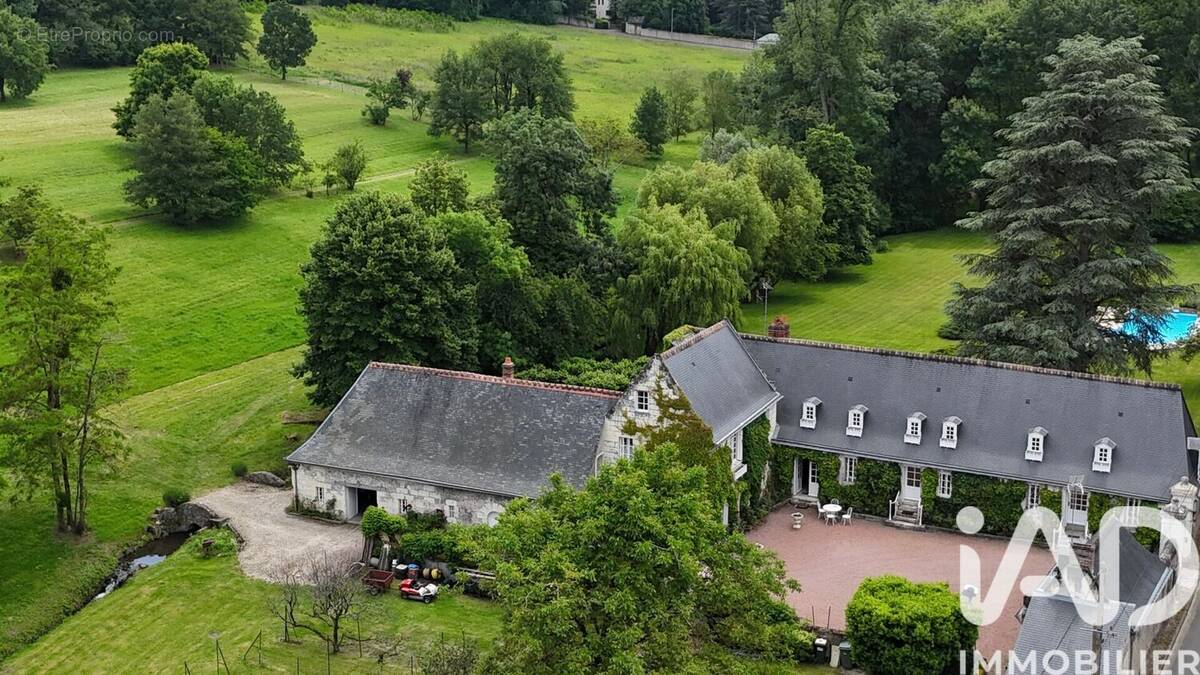 Photo 1 - Maison à BALLAN-MIRE