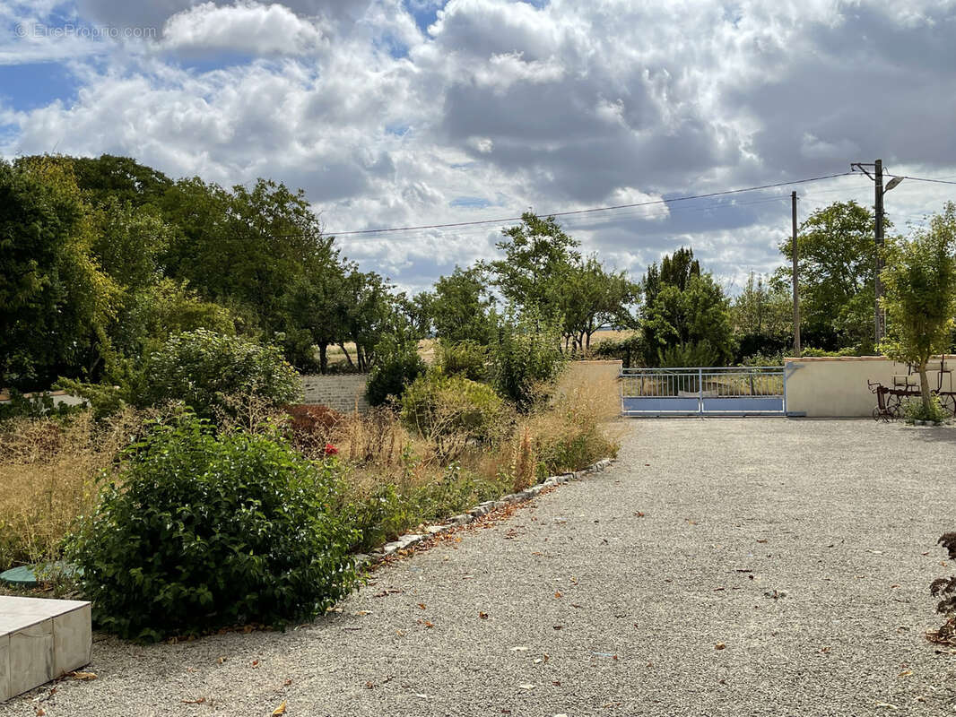 Maison à ROMAZIERES