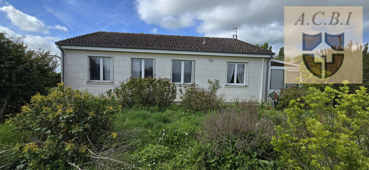 Maison à OUCQUES