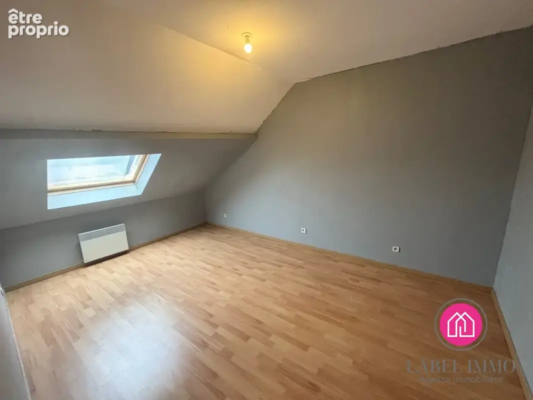 Maison 10 pièces 170 m² à vendre à Bruay-Sur-L'escaut (59860) - photo 9