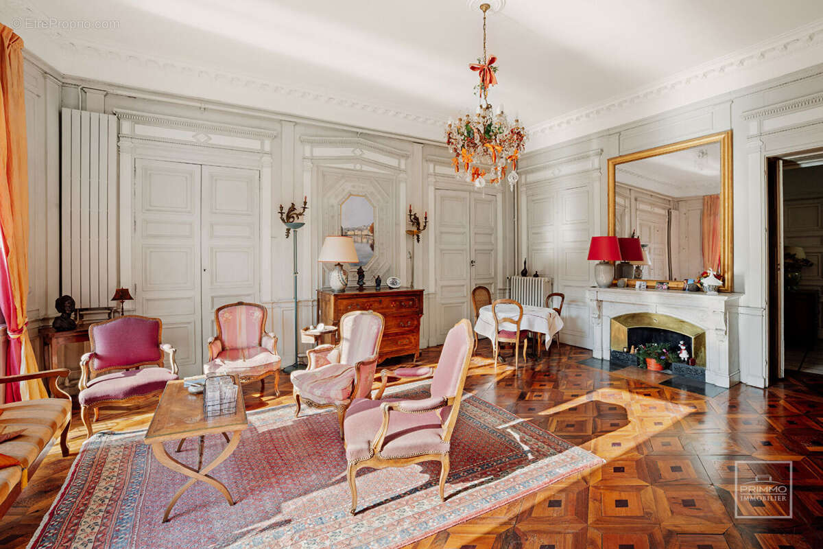 Appartement à LYON-1E