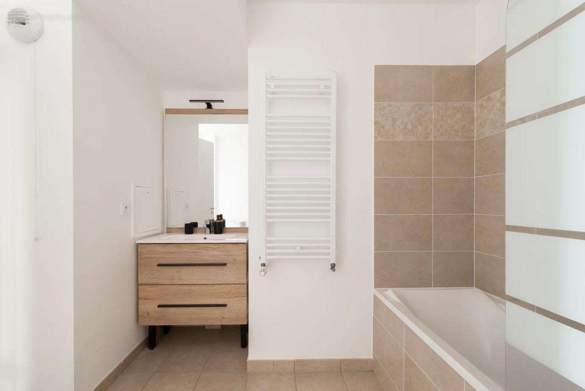 Appartement à BUSSY-SAINT-GEORGES