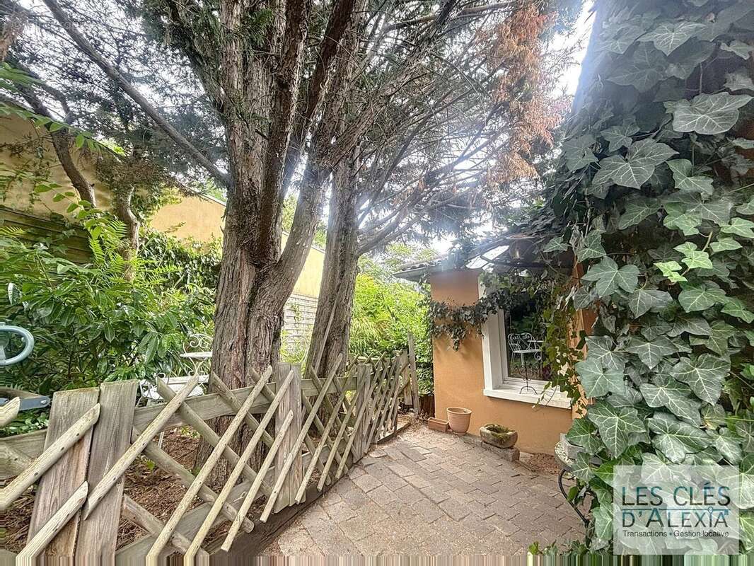 Maison à RILLIEUX-LA-PAPE