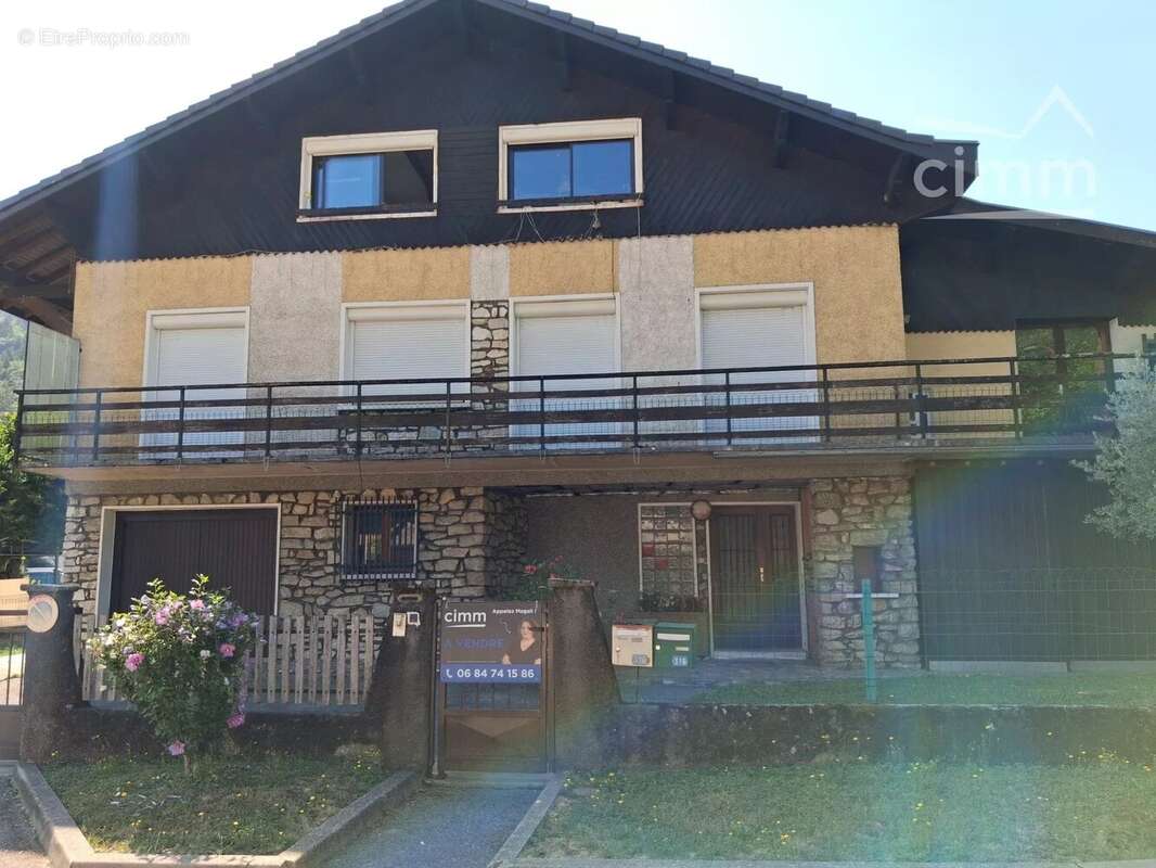 Appartement à SAINT-PIERRE-D'ALLEVARD