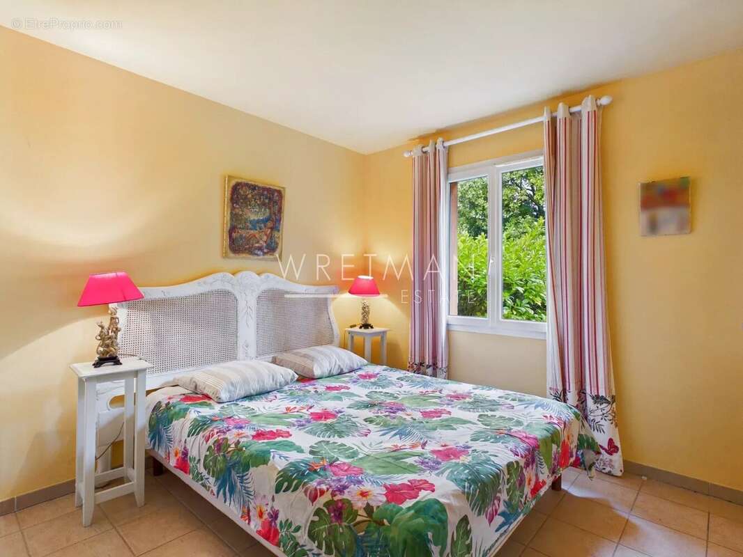 Maison à TOURTOUR