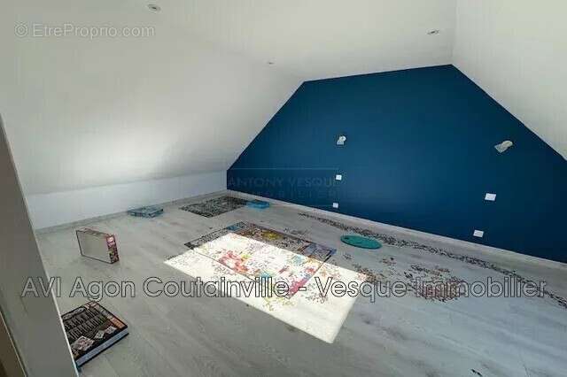 Maison à TOURVILLE-SUR-SIENNE