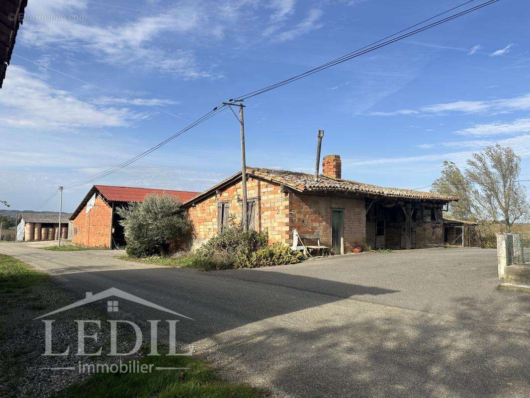 Maison à BEAUMONT-DE-LOMAGNE