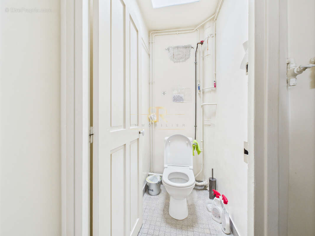 Appartement à PARIS-7E