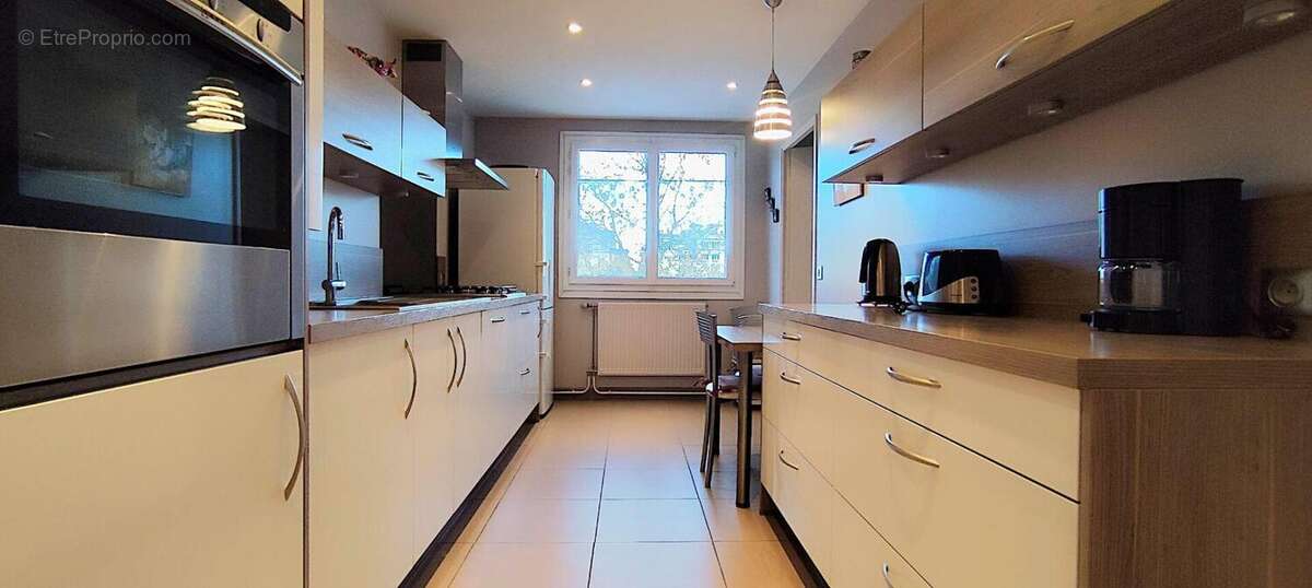Appartement à LYON-8E